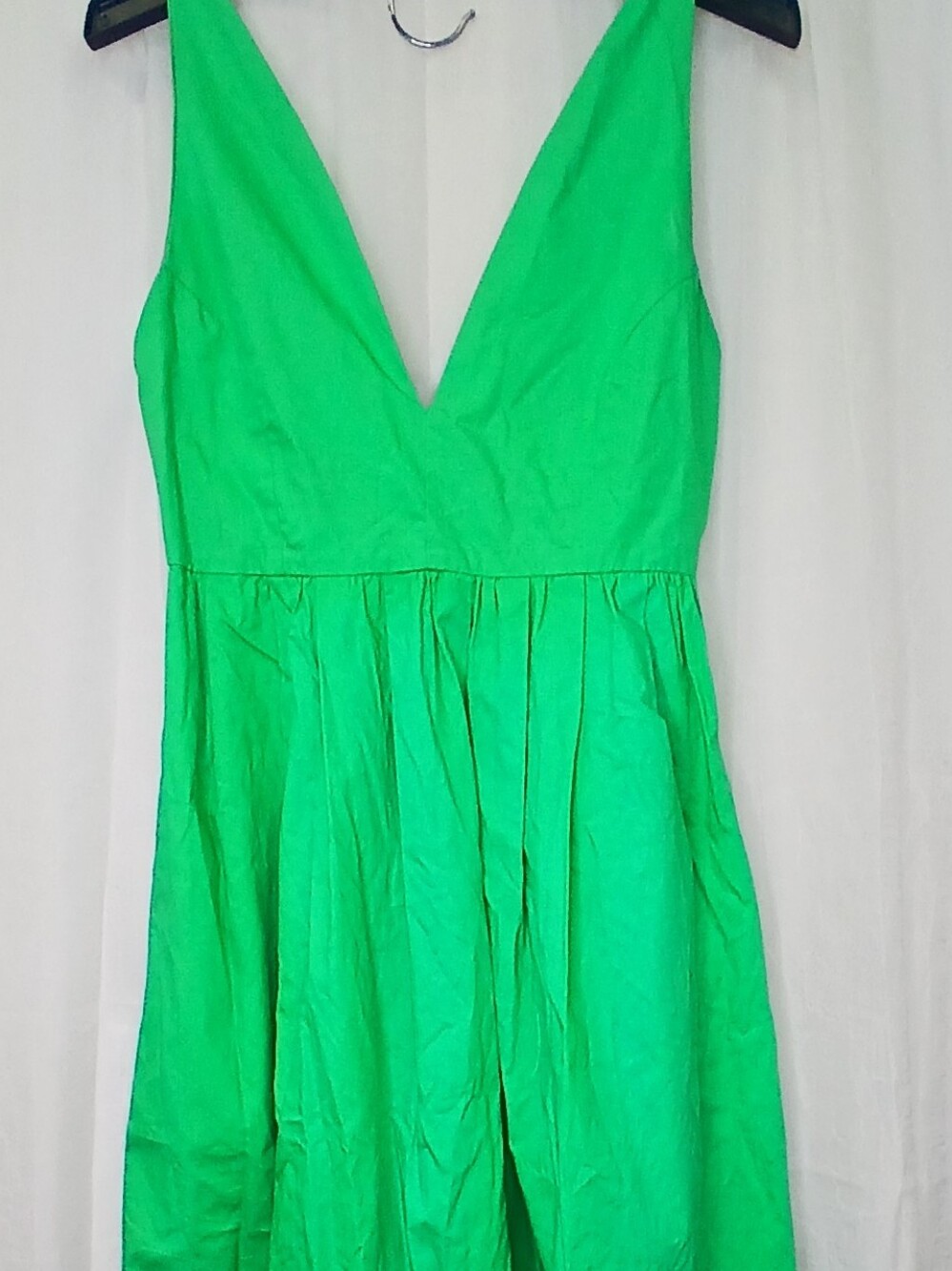 Girls' V-Neck Pleated Party Dress in Bright Green